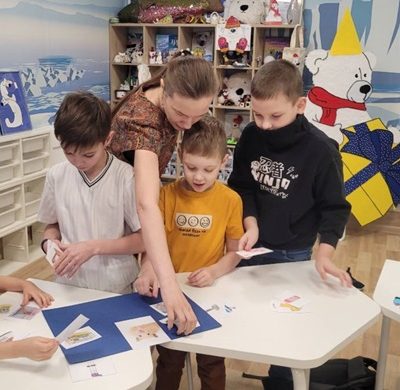 В Норильске при поддержке «Единой России» детям рассказали об ответственном отношении к домашним животным