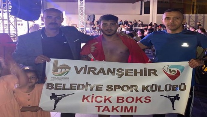 VİRANŞEHİRLİ SPORCU, EFSANELER GECESİNE DAMGA VURDU